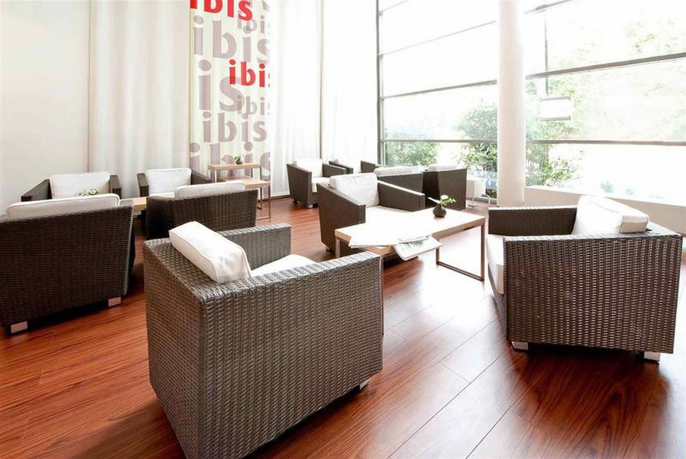 Ibis Mitte Hotel 2*