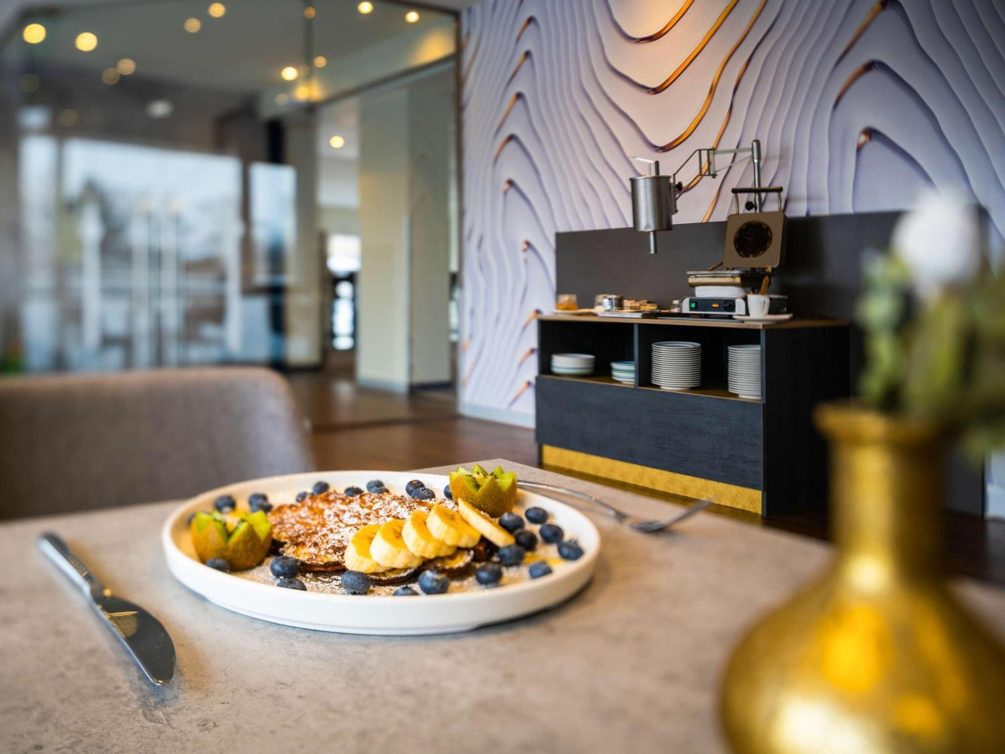 Ibis Mitte Hotel 2*