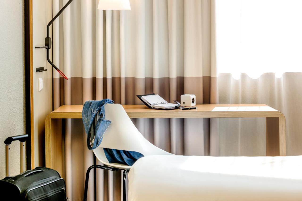 Ibis Mitte 2*